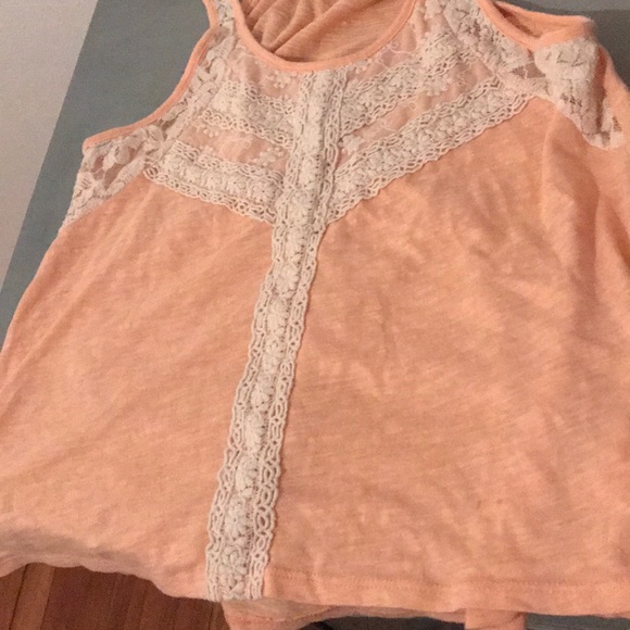 Top - Picture 2 of 5